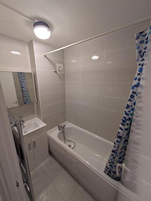 Flat, Apartment In Haggerston N1, Central Londýn Exteriér fotografie